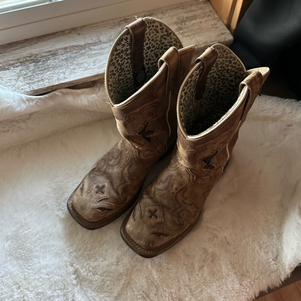 WOMENS size 8.5 Laredo square toe tan cowboy boot